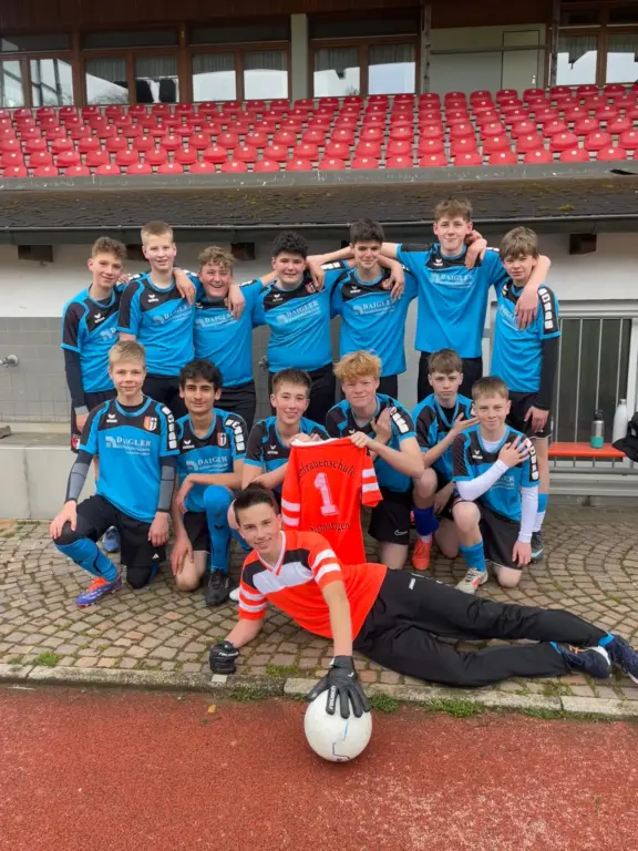 U17-Mannschaft FtfO Fußball