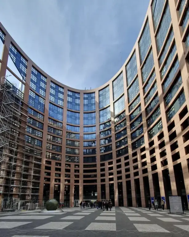 strasbourg 05 stationrsfranzoesisch ca 2025 04 08.9816a0b0985dd99a